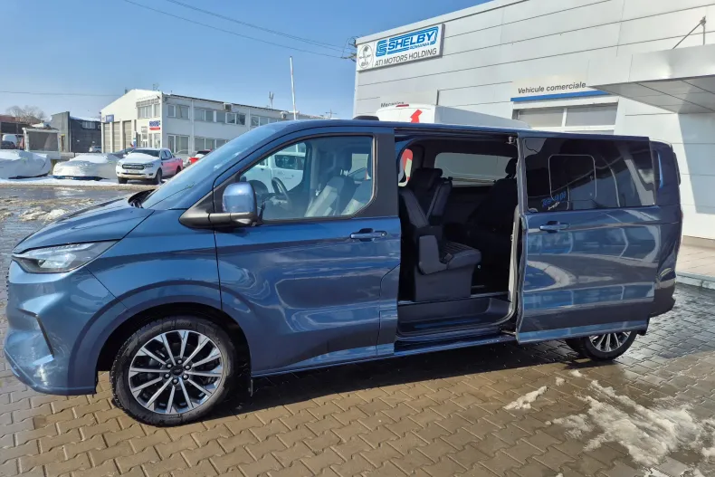 Ford Tourneo Custom din 2024 cu 8.000 km - oferta FOR190170 - foto 14