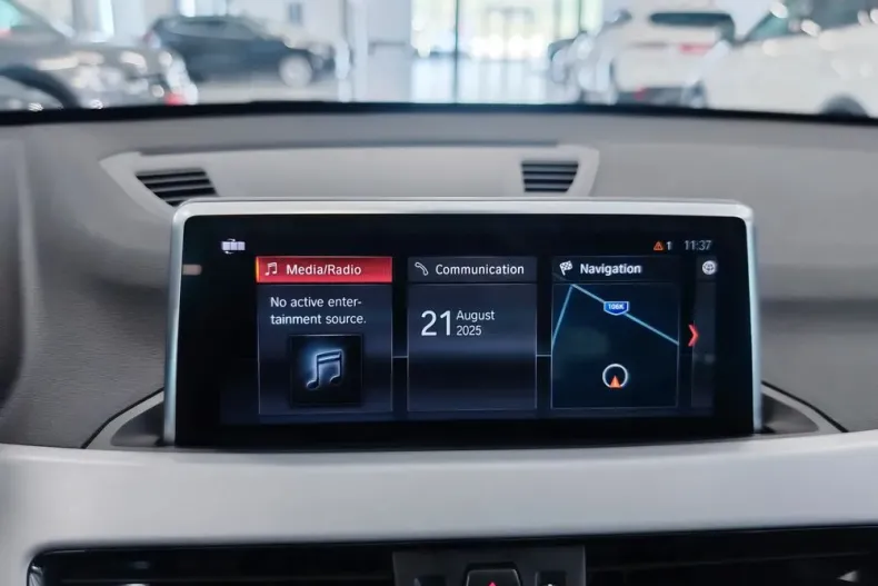 BMW X1 (Seria X) din 2020 cu 173.144 km - oferta BMW190177 - foto 16