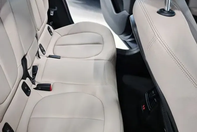 BMW X1 (Seria X) din 2020 cu 173.144 km - oferta BMW190177 - foto 20