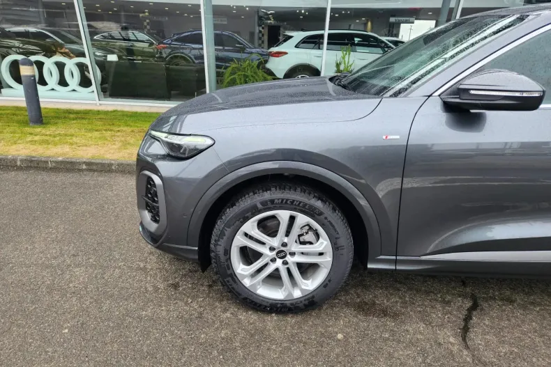 Audi Q5 din 2025 cu 0 km - oferta AUD190183 - foto 8