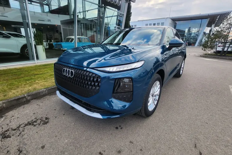 Audi Q3 din 2026 cu 0 km - oferta AUD190184 - foto 1