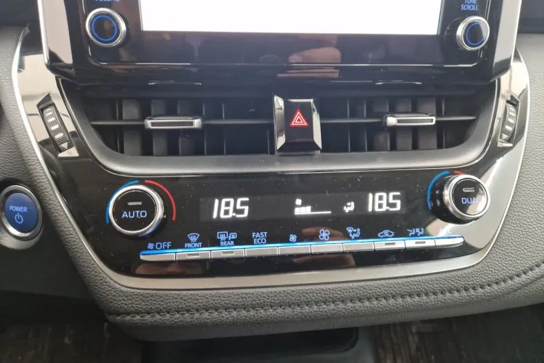 Toyota Corolla din 2022 cu 165.000 km - oferta TOY190185 - foto 8