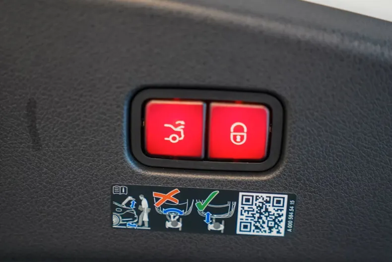 Mercedes-Benz CLE din 2025 cu 8.000 km - oferta MER190188 - foto 16