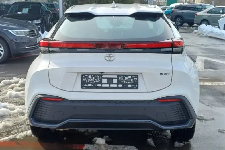 Toyota C-HR din 2025 cu 15.000 km - oferta TOY190192 - foto 4