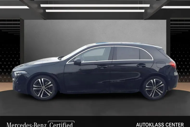 Mercedes-Benz A 200 (Clasa A) din 2024 cu 33.078 km - oferta MER190193 - foto 2