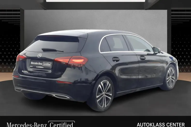 Mercedes-Benz A 200 (Clasa A) din 2024 cu 33.078 km - oferta MER190193 - foto 5
