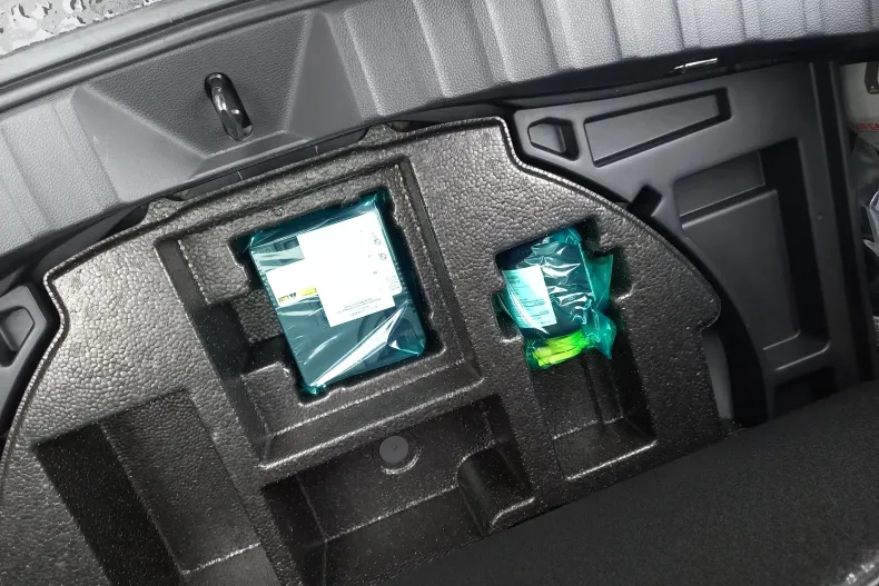 Toyota Corolla Cross din 2025 cu 2.710 km - oferta TOY190198 - foto 10