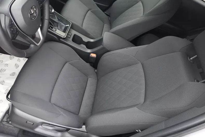 Toyota Corolla Cross din 2025 cu 2.710 km - oferta TOY190198 - foto 17