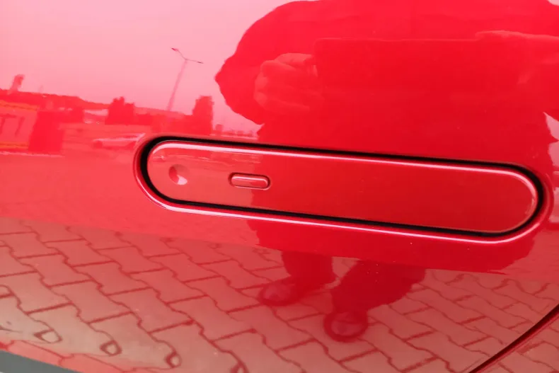 Toyota C-HR din 2024 cu 9.762 km - oferta TOY190199 - foto 13