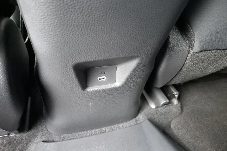 Toyota C-HR din 2024 cu 9.762 km - oferta TOY190199 - foto 17