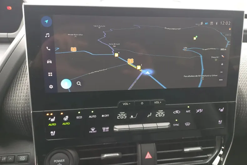 Toyota bZ4X din 2024 cu 8.385 km - oferta TOY190200 - foto 24