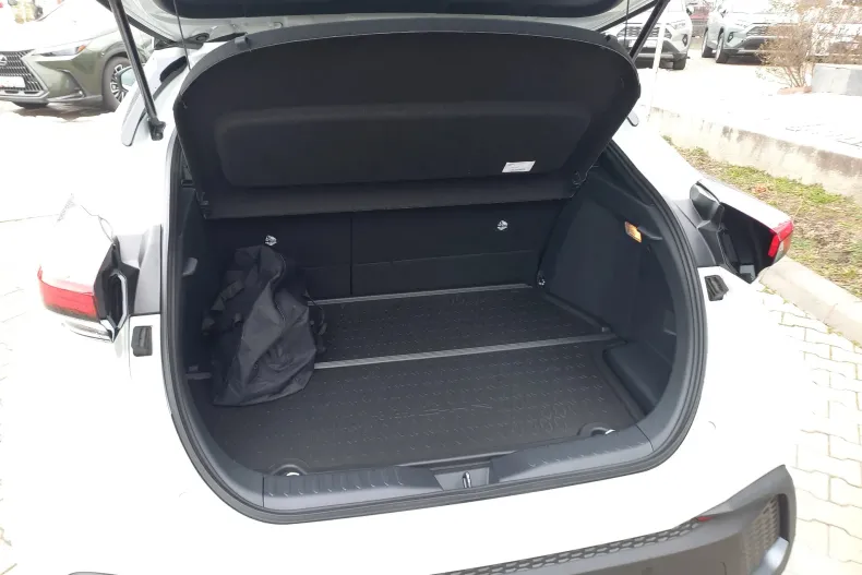 Toyota C-HR din 2025 cu 5.144 km - oferta TOY190201 - foto 14