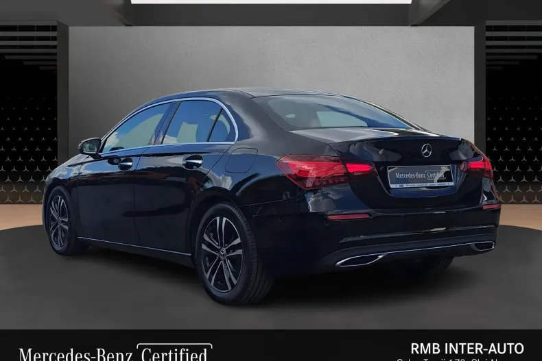 Mercedes-Benz A 220 (Clasa A) din 2024 cu 6.400 km - oferta MER190228 - foto 5