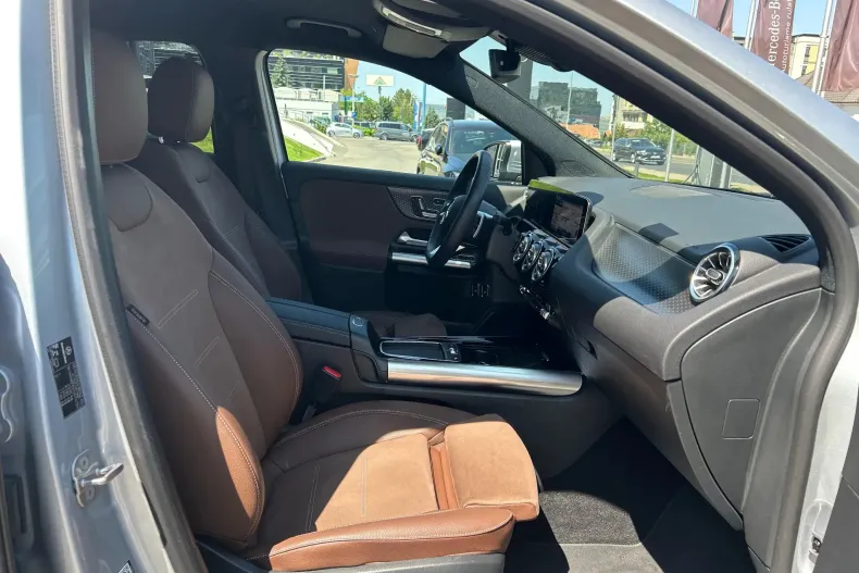 Mercedes-Benz GLA din 2024 cu 11.000 km - oferta MER190229 - foto 10