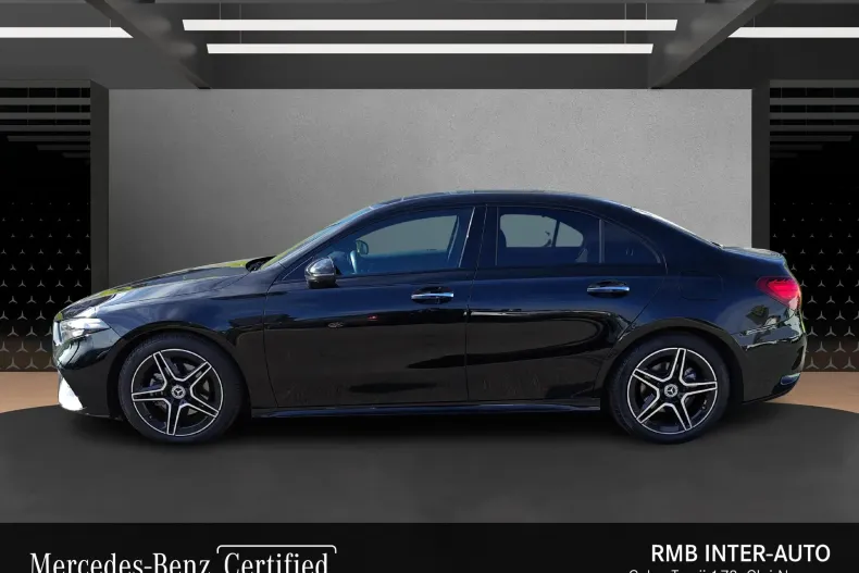 Mercedes-Benz A 200 (Clasa A) din 2024 cu 10.600 km - oferta MER190231 - foto 12