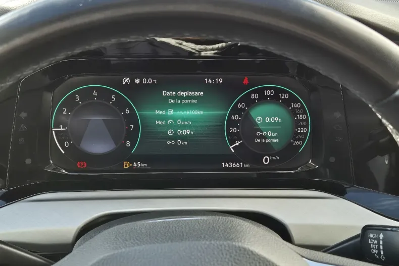 Volkswagen Golf din 2021 cu 143.661 km - oferta VOL190235 - foto 17