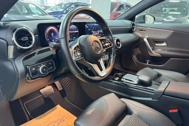 Mercedes-Benz CLA (Clasa CLA) din 2021 cu 176.598 km - oferta MER190237 - foto 4