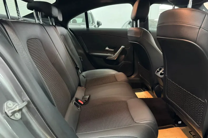 Mercedes-Benz CLA (Clasa CLA) din 2021 cu 176.598 km - oferta MER190237 - foto 15