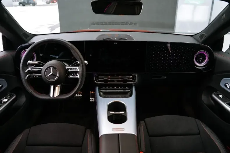 Mercedes-Benz CLA (Clasa CLA) din 2025 cu 1.700 km - oferta MER190288 - foto 9