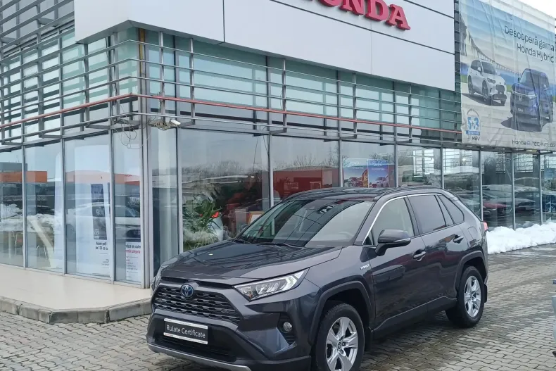 Toyota RAV4 din 2021 cu 66.155 km - oferta TOY190402 - foto 1
