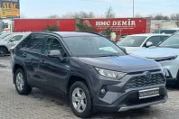 Toyota RAV4 din 2021 cu 66.155 km - oferta TOY190402 - foto 3
