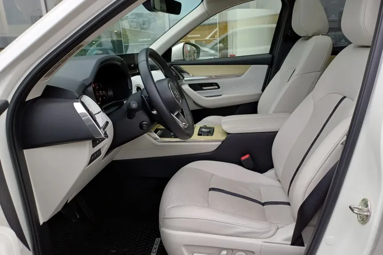 Mazda CX-60 din 2024 cu 12.962 km - oferta MAZ190431 - foto 13