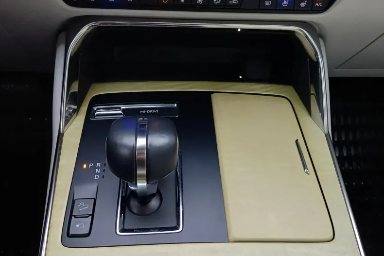 Mazda CX-60 din 2024 cu 12.962 km - oferta MAZ190431 - foto 16