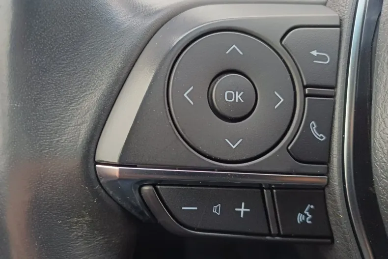 Toyota Camry din 2020 cu 71.500 km - oferta TOY190434 - foto 14