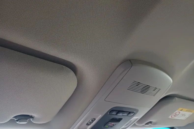 Toyota Camry din 2020 cu 71.500 km - oferta TOY190434 - foto 23