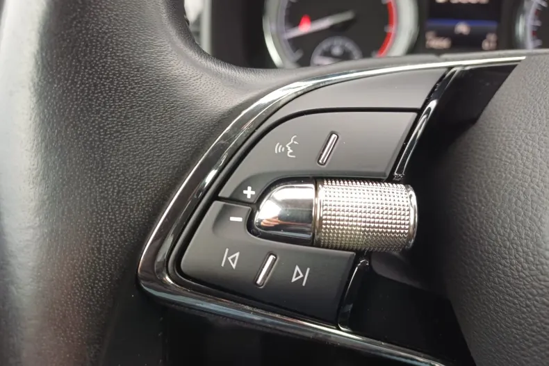 Skoda Kodiaq din 2021 cu 74.100 km - oferta SKO190436 - foto 17