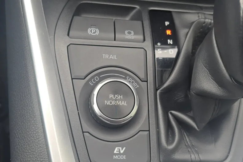 Toyota RAV4 din 2021 cu 80.234 km - oferta TOY190438 - foto 16