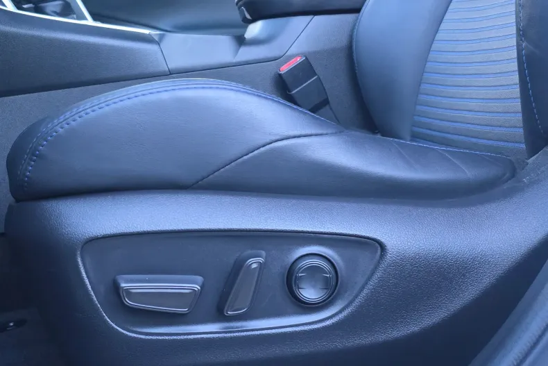 Toyota RAV4 din 2020 cu 52.254 km - oferta TOY190442 - foto 9