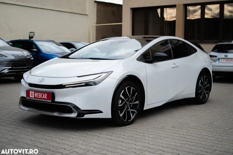 Toyota Prius din 2023 cu 17.070 km - oferta TOY190464 - foto 2
