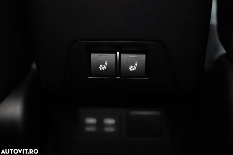 Toyota Prius din 2023 cu 17.070 km - oferta TOY190464 - foto 18