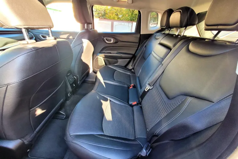 Jeep Compass din 2021 cu 141.000 km - oferta JEE190465 - foto 7