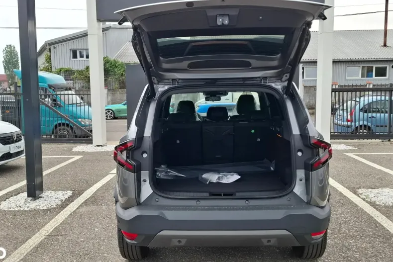 Dacia Bigster din 2025 cu 8 km - oferta DAC190470 - foto 5