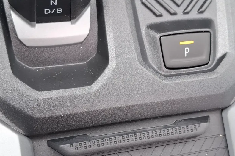 Dacia Bigster din 2025 cu 8 km - oferta DAC190470 - foto 19