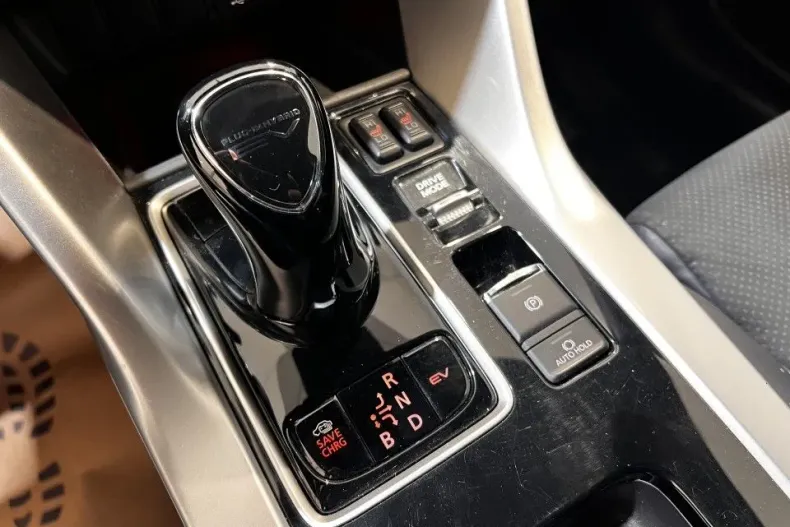 Mitsubishi Eclipse Cross din 2023 cu 30.001 km - oferta MIT190511 - foto 19