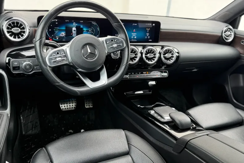 Mercedes-Benz A 250 (Clasa A) din 2020 cu 55.716 km - oferta MER190517 - foto 5