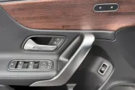 Mercedes-Benz A 250 (Clasa A) din 2020 cu 55.716 km - oferta MER190517 - foto 13