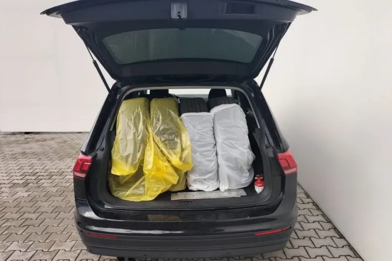 Volkswagen Tiguan din 2020 cu 136.049 km - oferta VOL190537 - foto 6