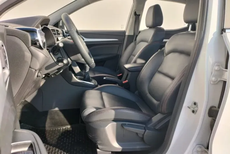 MG ZS din 2023 cu 23.576 km - oferta MG0190539 - foto 14