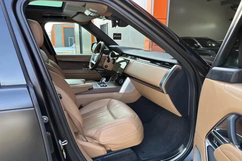 Land Rover Range Rover din 2022 cu 82.173 km - oferta LAN190602 - foto 7