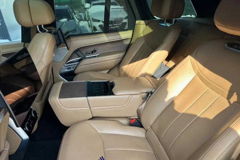 Land Rover Range Rover din 2022 cu 82.173 km - oferta LAN190602 - foto 17