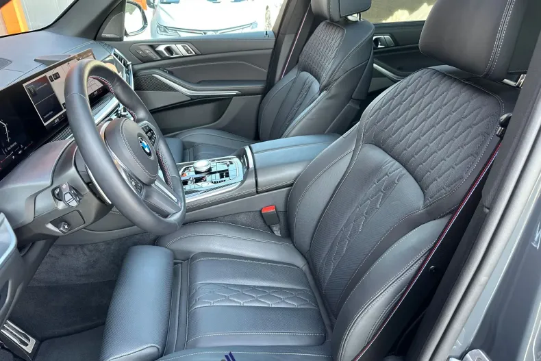 BMW X5 M (Seria X) din 2025 cu 8.988 km - oferta BMW190603 - foto 12