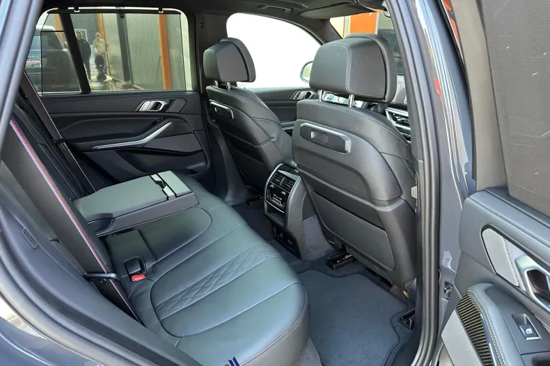 BMW X5 M (Seria X) din 2025 cu 8.988 km - oferta BMW190603 - foto 16