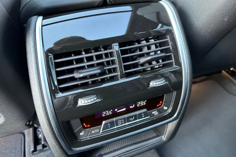 BMW X5 M (Seria X) din 2025 cu 8.988 km - oferta BMW190603 - foto 20