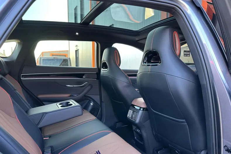 BYD SEAL U din 2025 cu 25 km - oferta BYD190604 - foto 16