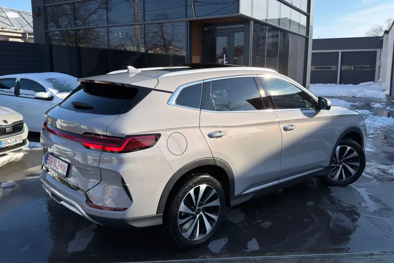 BYD SEAL U din 2025 cu 10.000 km - oferta BYD190670 - foto 4