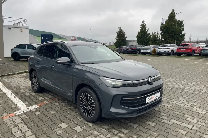 Volkswagen Tiguan din 2025 cu 5.496 km - oferta VOL190728 - foto 9
